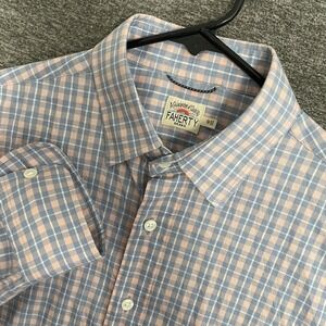Faherty Blue and Pink Plaid Casual Button Down Shirt